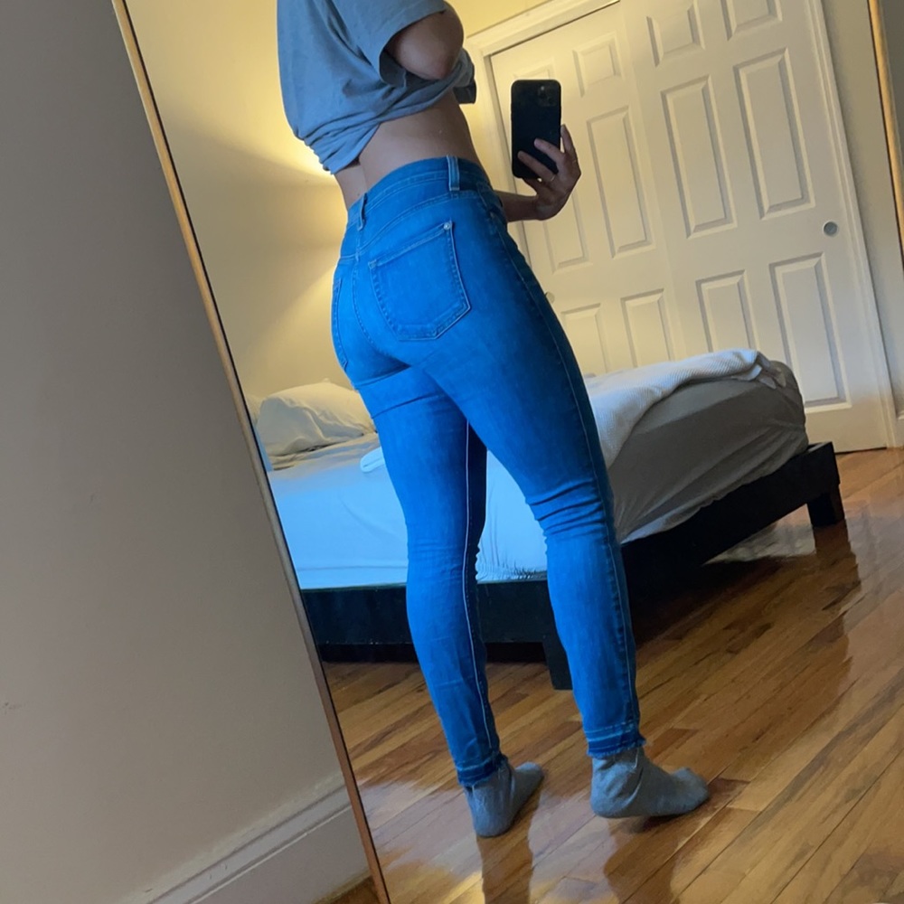 7 for all mankind jeans- size 25